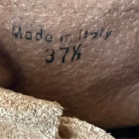 SAKS FIFTH AVENUE ITALY 10022 SHOES CAMEL SUEDE ANKLE BUCKLE BOOTS - Picture 5 of 14